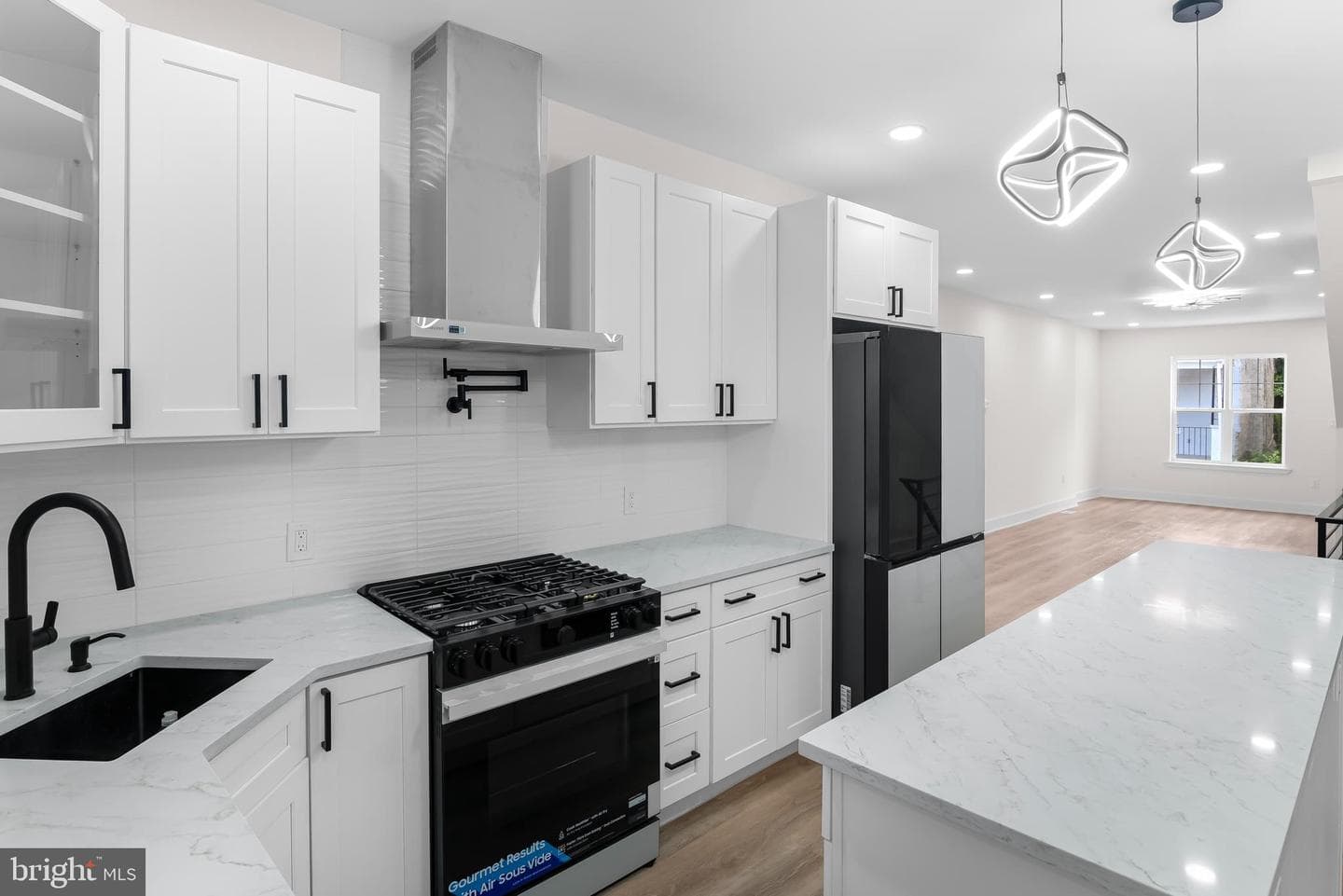 5114 Ranstead Street photo 14