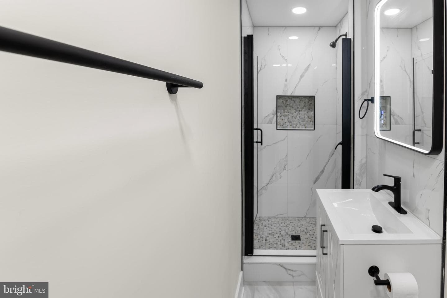 5114 Ranstead Street photo 24