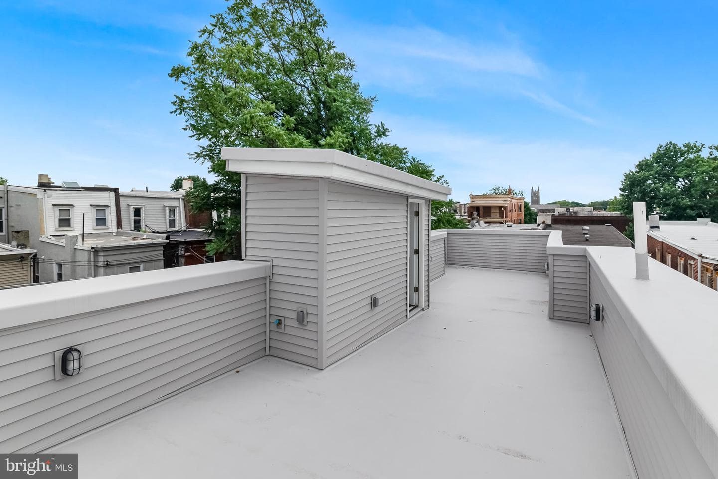 5114 Ranstead Street photo 38