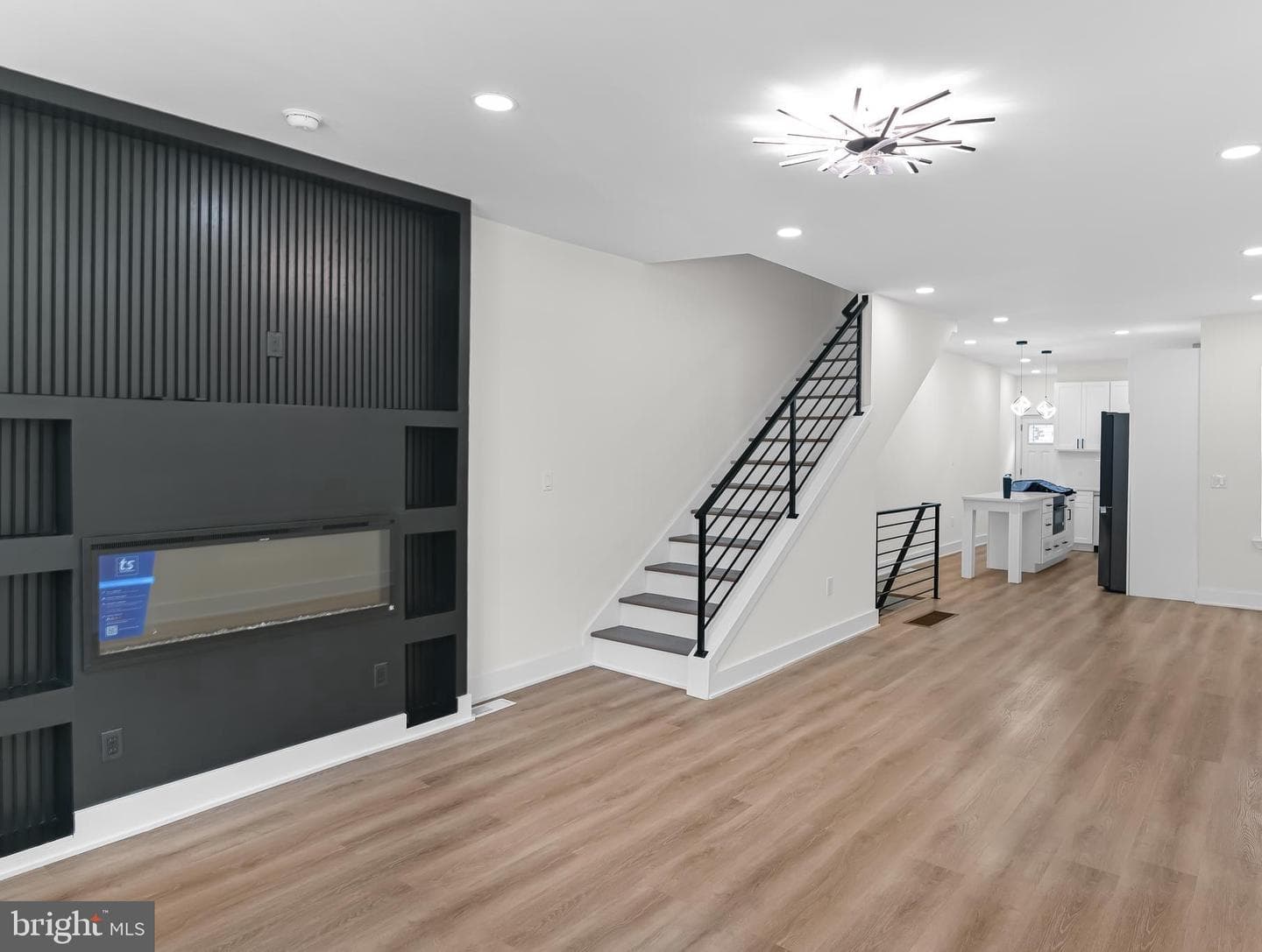 5114 Ranstead Street photo 7