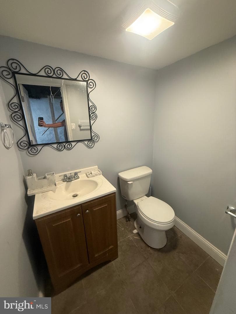 5857 Rodman St photo 7