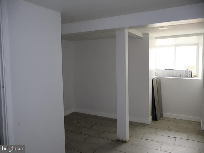 6037 Spruce Street photo 28