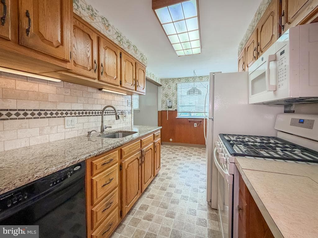 3457 Aubrey Avenue photo 10