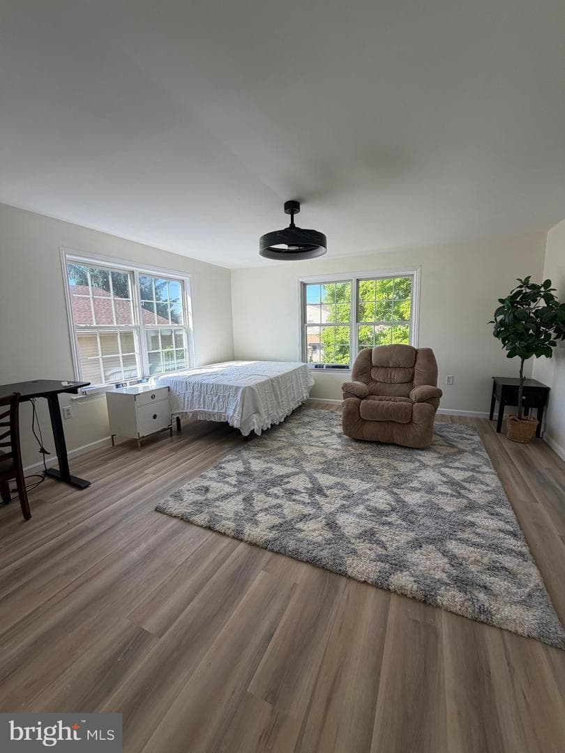 647 Kerper Street photo 21