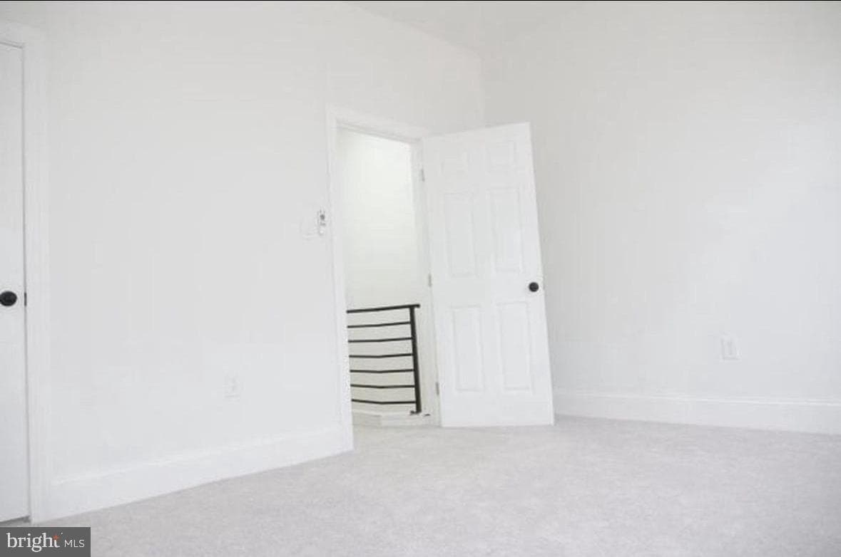 3730 N Sydenham Street photo 12