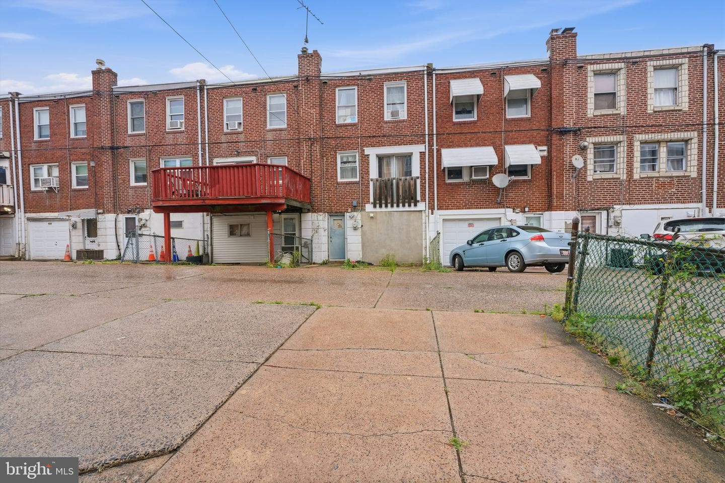 4733 Lansing Street photo 28