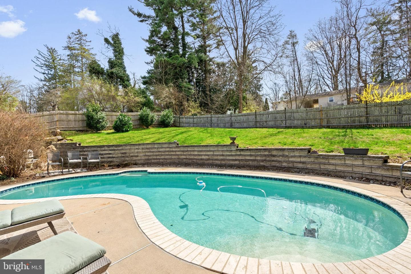8720 Stenton Avenue photo 24