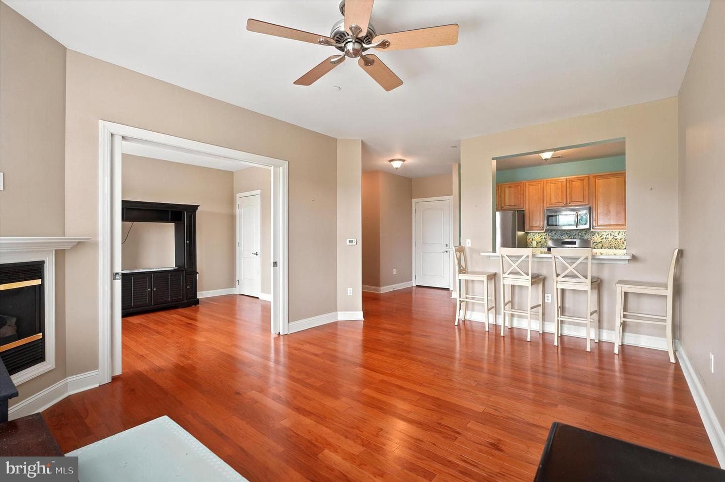 200 Ernest Way #236 photo 7