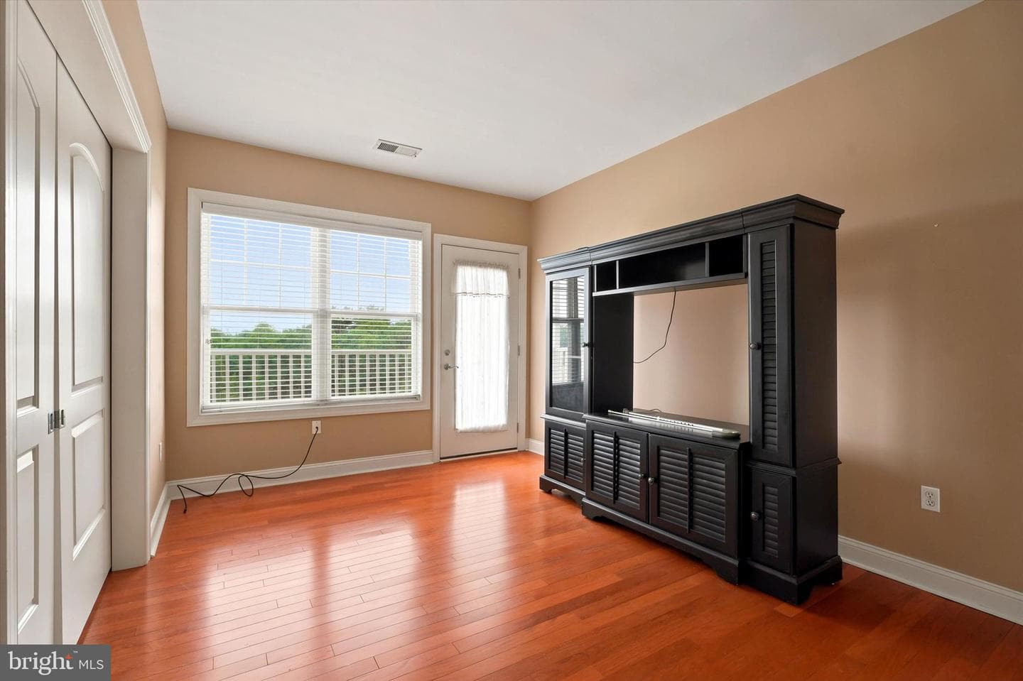 200 Ernest Way #236 photo 9