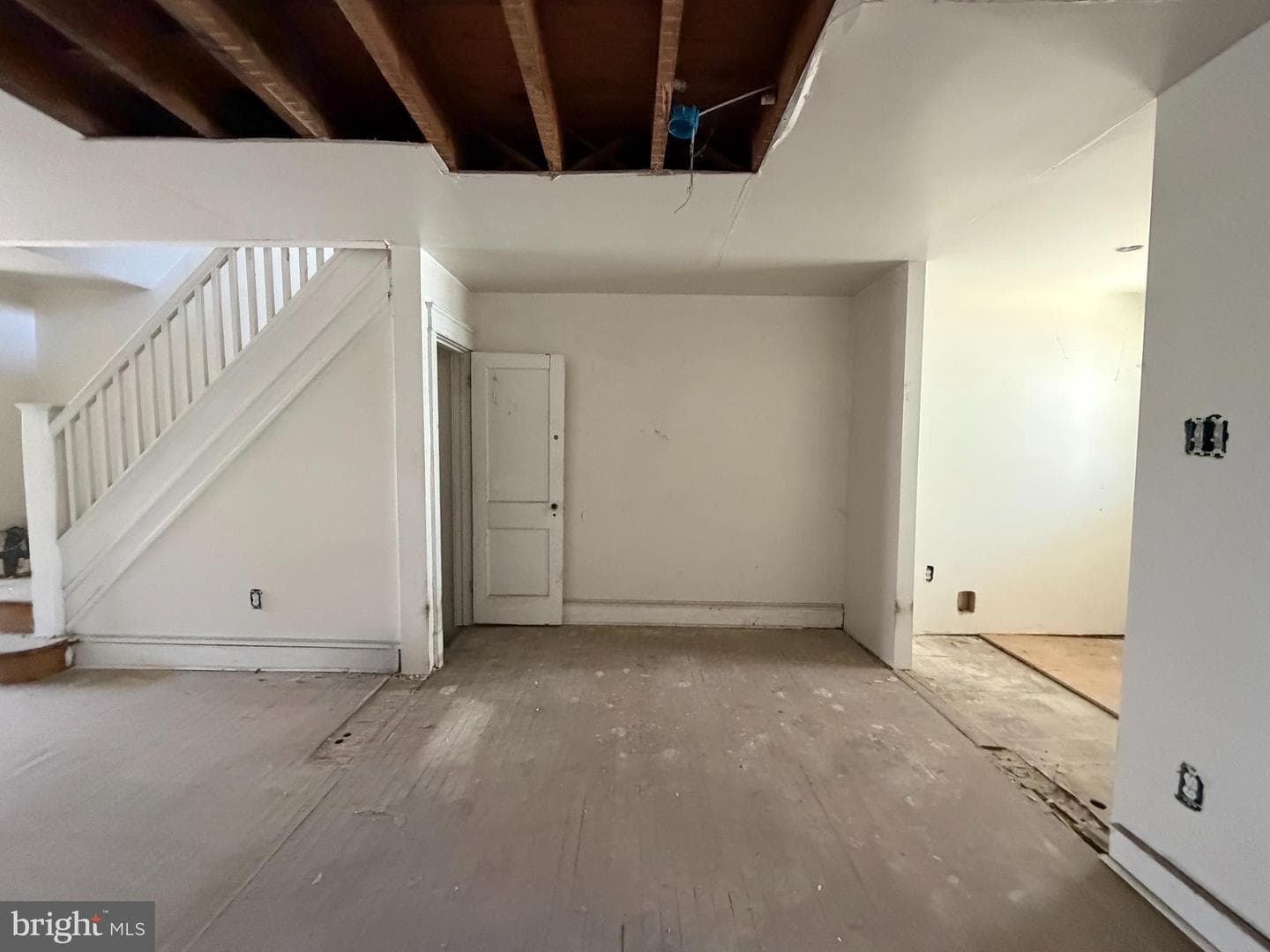 4029 Glendale Street photo 15