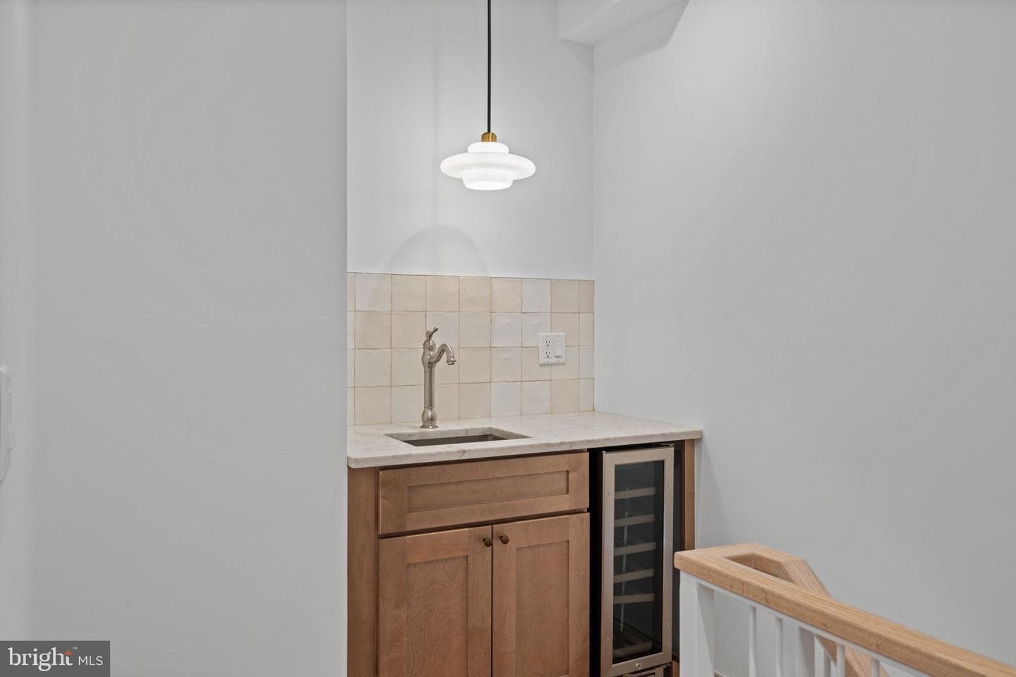 739 Earp Street photo 23