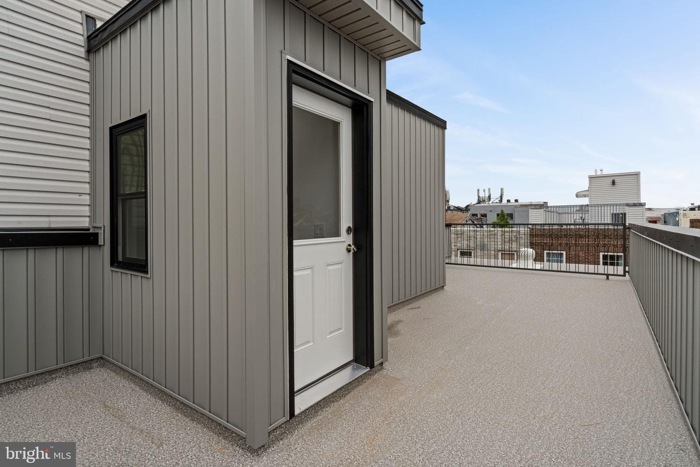 739 Earp Street photo 37