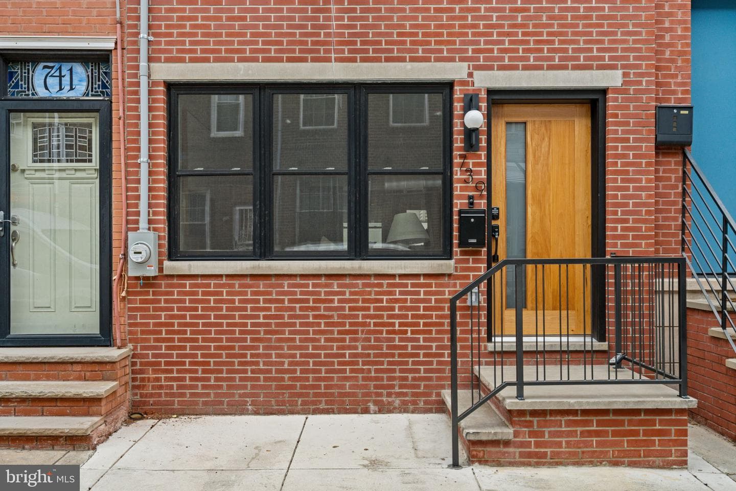 739 Earp Street photo 45