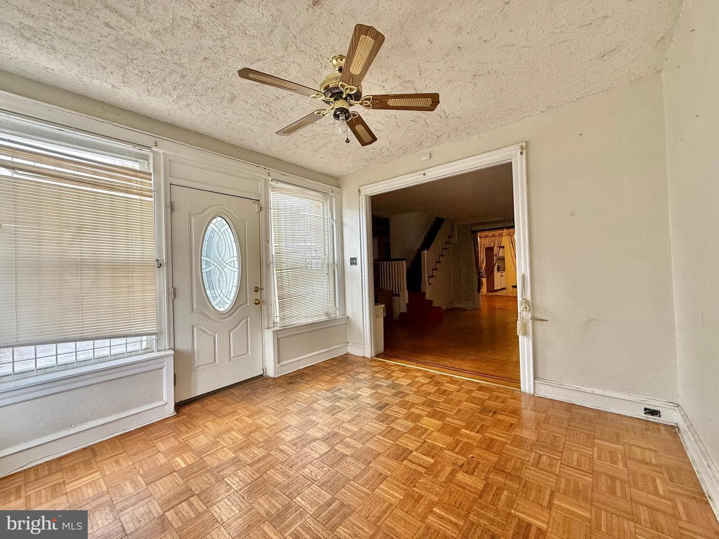 5461 Diamond Street photo 68