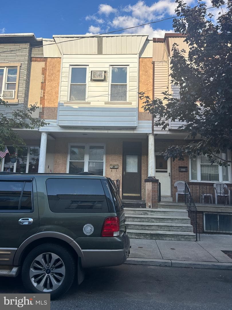 2429 S Lawrence Street, Philadelphia