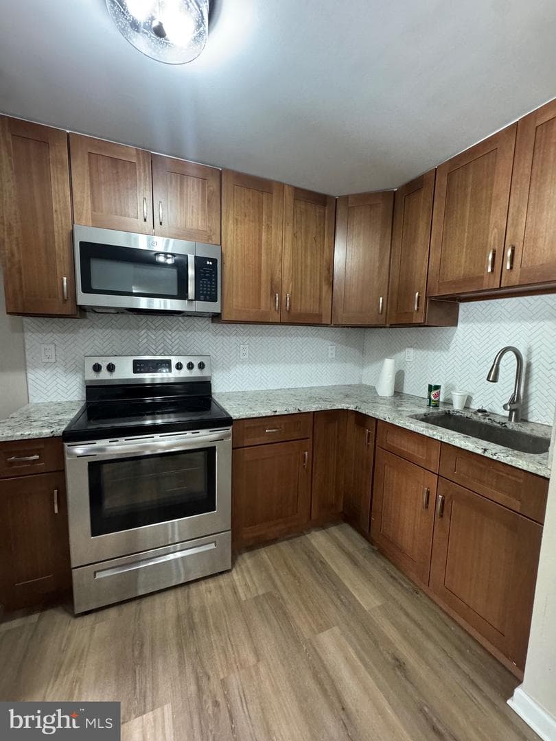 3029 N Front Street photo 11