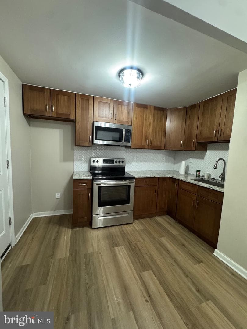 3029 N Front Street photo 16