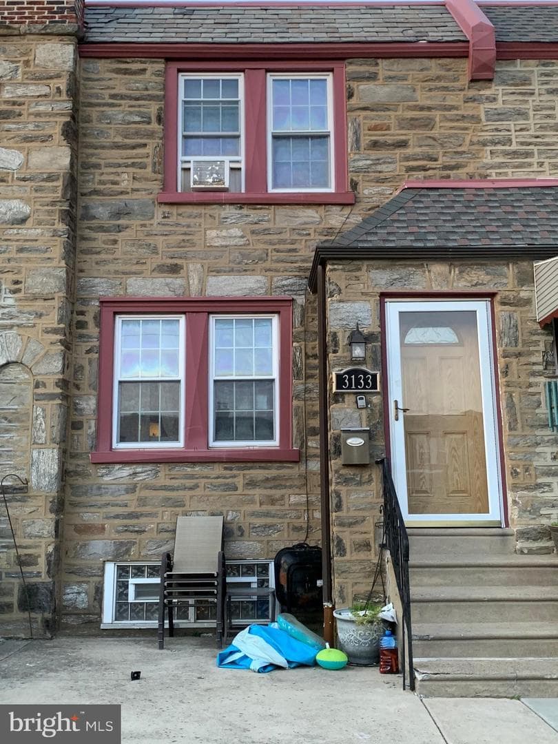3133 Glenview Street, Philadelphia