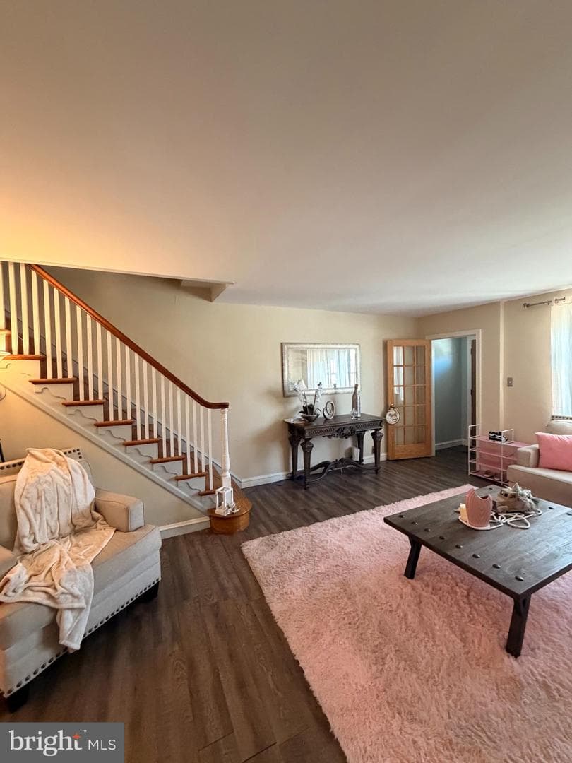 3133 Glenview Street photo 6