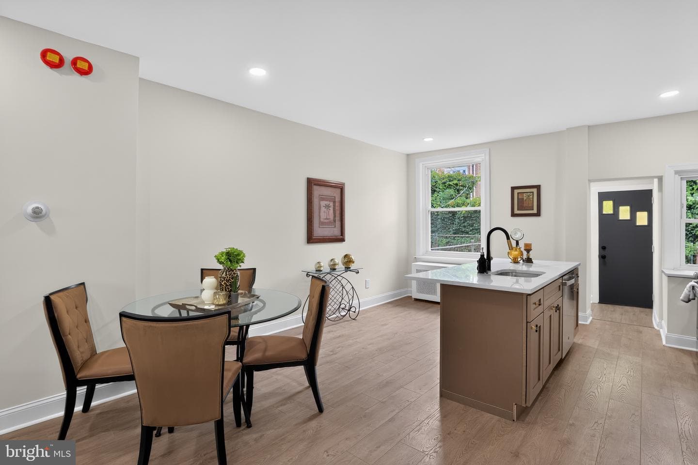 5741 Hunter Street photo 10