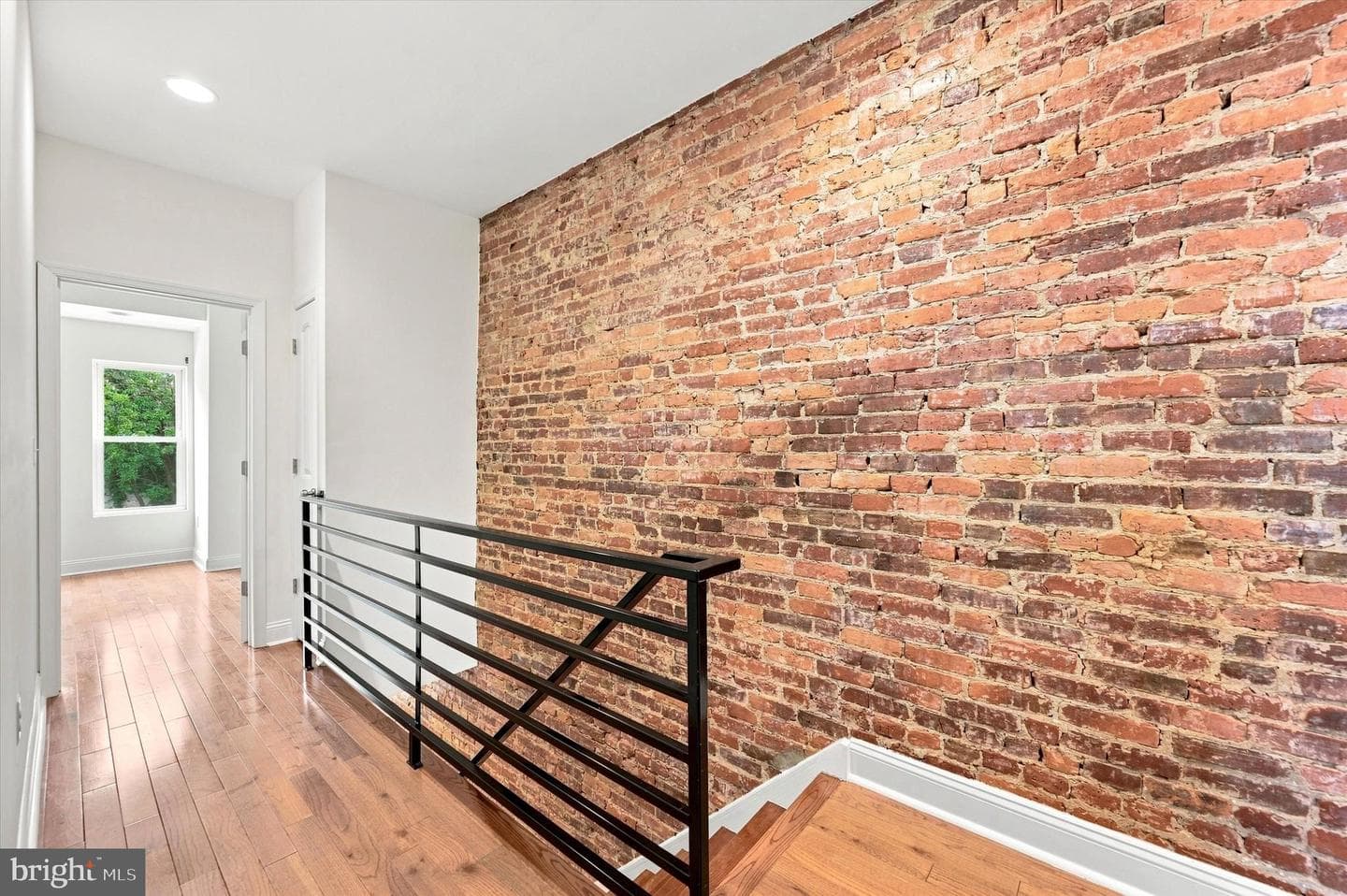 1027 S 50th Street photo 12