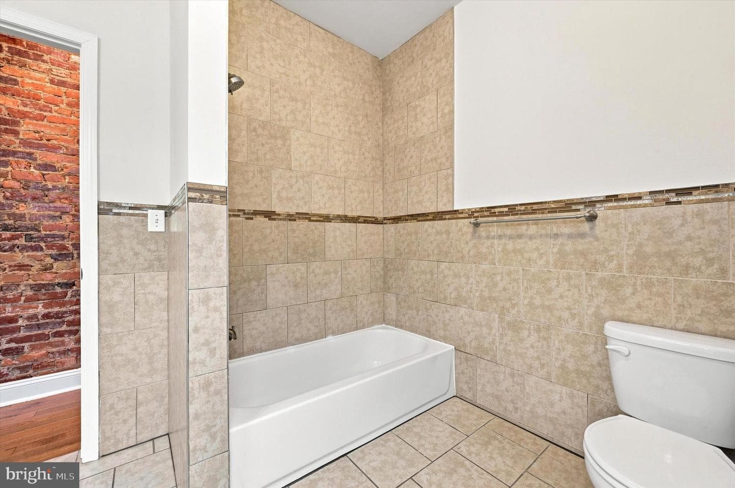 1027 S 50th Street photo 17
