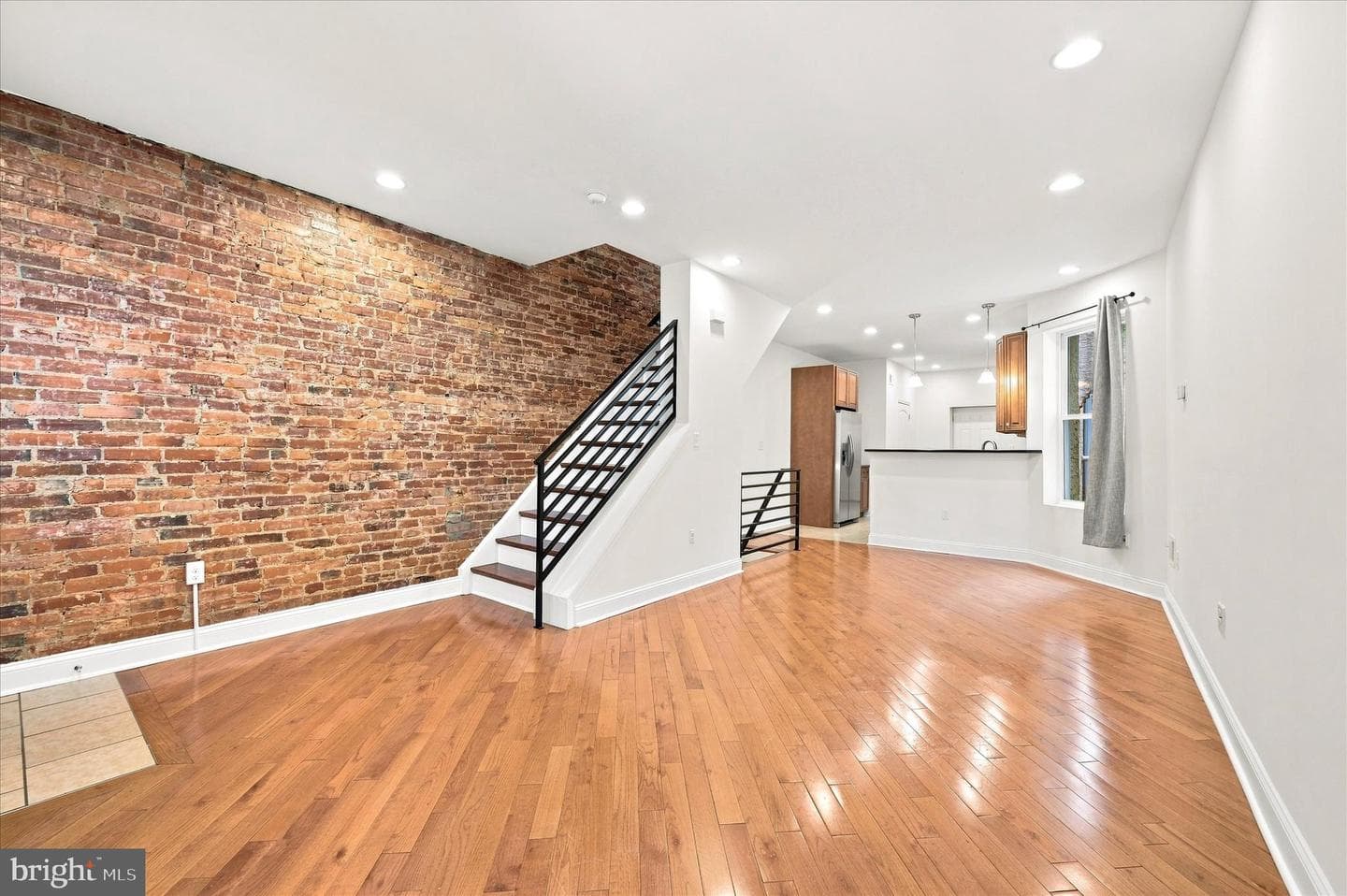 1027 S 50th Street photo 4