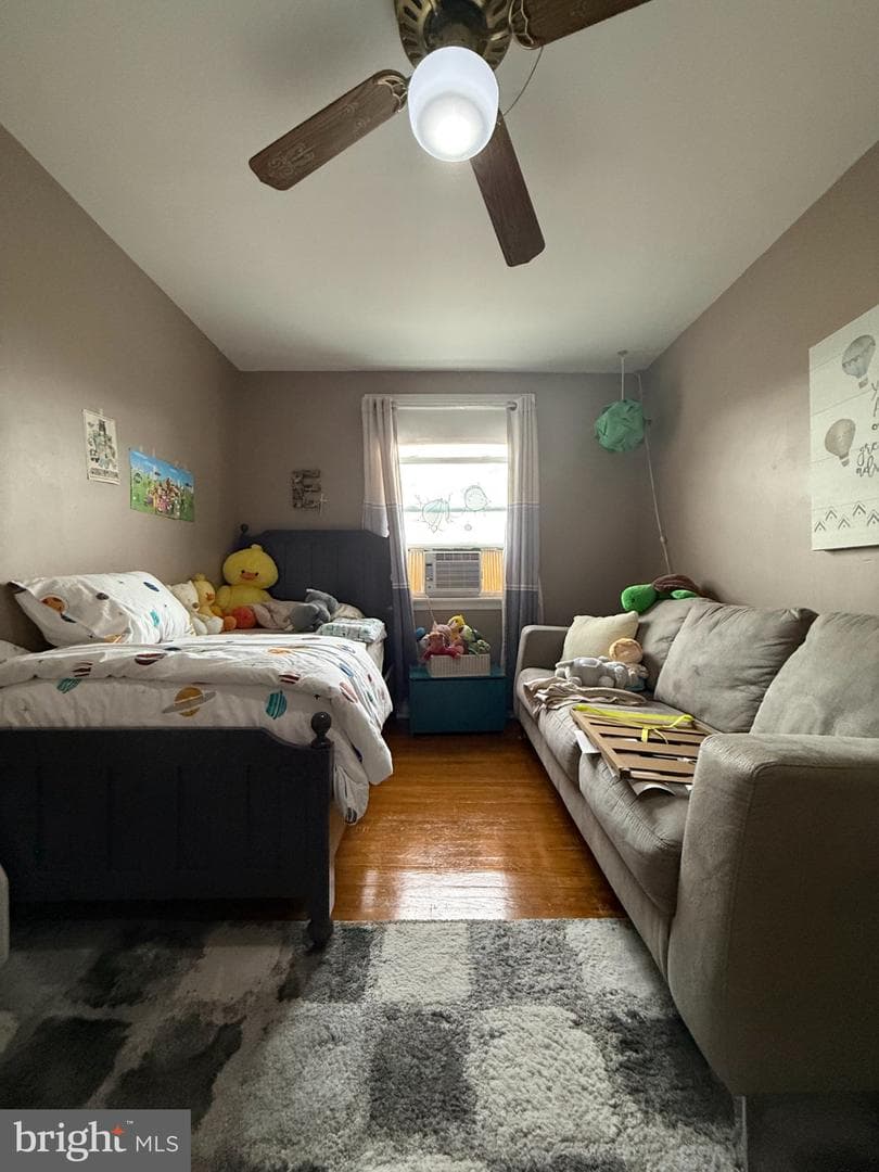 6239 Montague photo 15