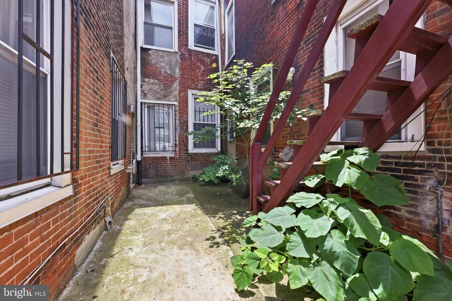 4427 Sansom St photo 25