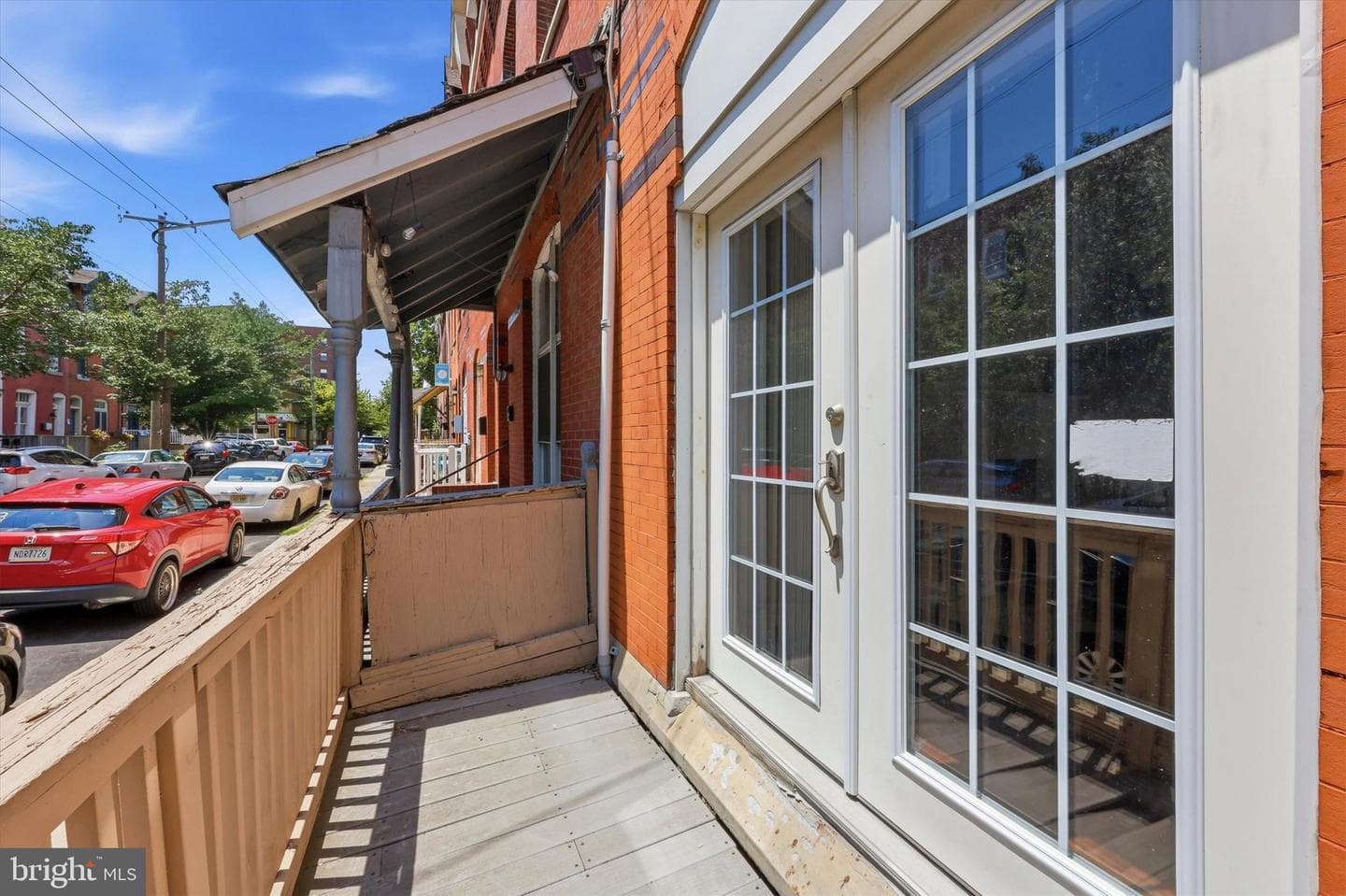 4427 Sansom St photo 3