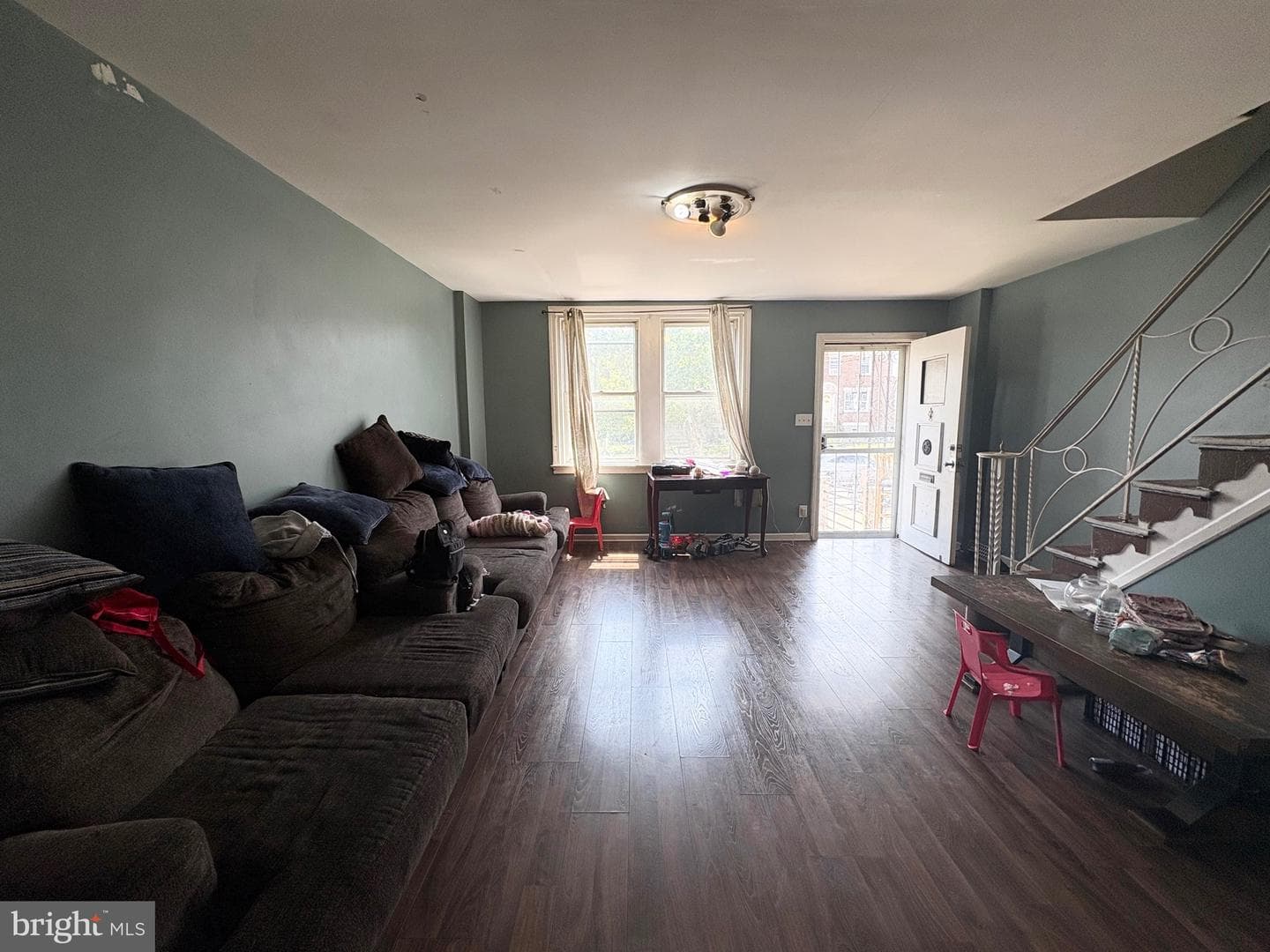 6638 Horrocks St photo 3