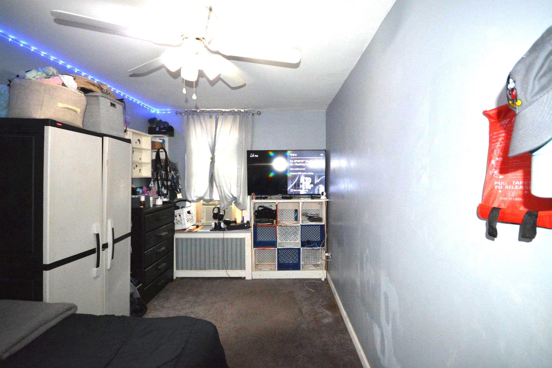 5923 Erdrick Street photo 15