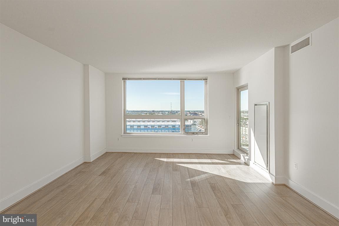 717 S Chris Columbus Boulevard #1509 photo 15