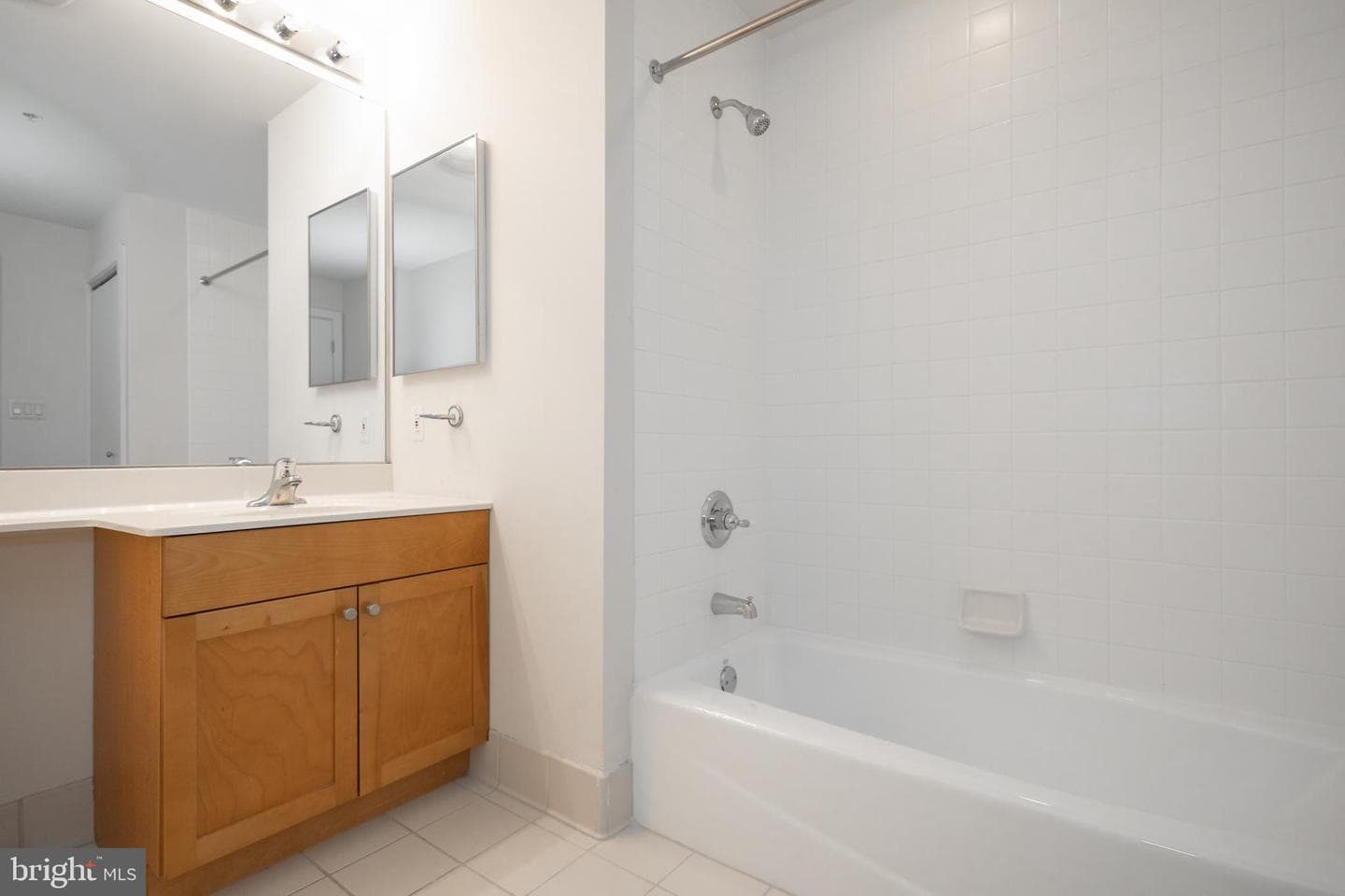 717 S Chris Columbus Boulevard #1509 photo 25