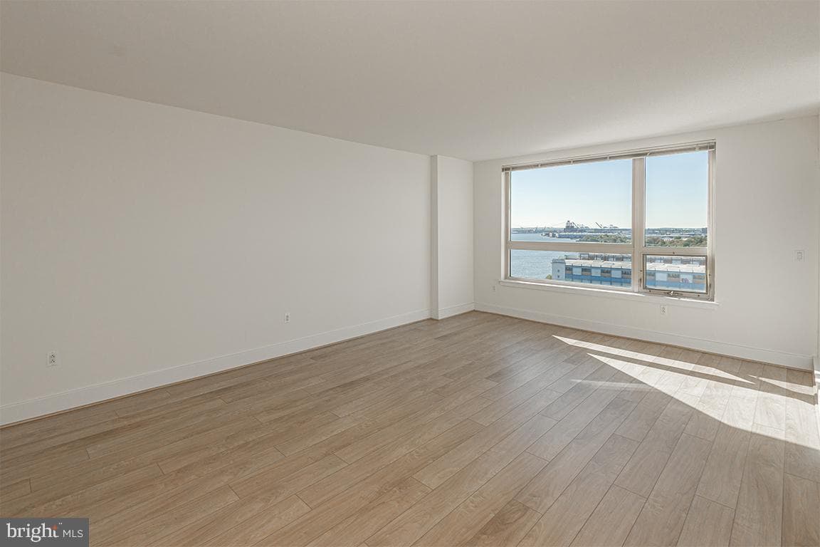 717 S Chris Columbus Boulevard #1509 photo 3