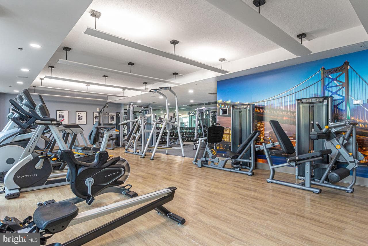 717 S Chris Columbus Boulevard #1509 photo 67