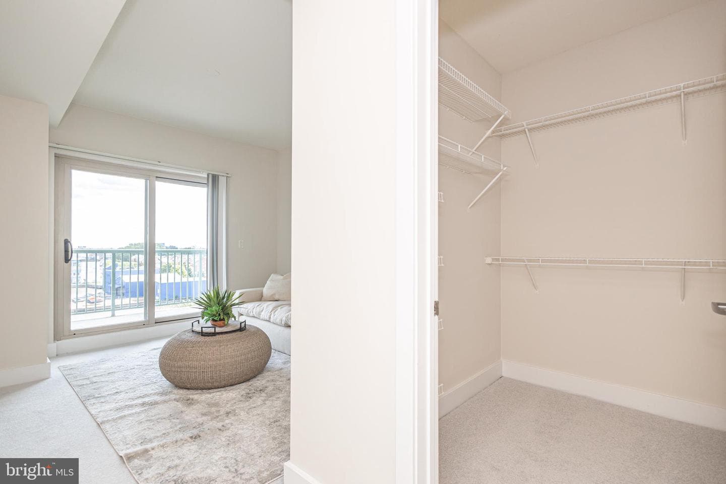 717 S Chris Columbus Boulevard #811 photo 21