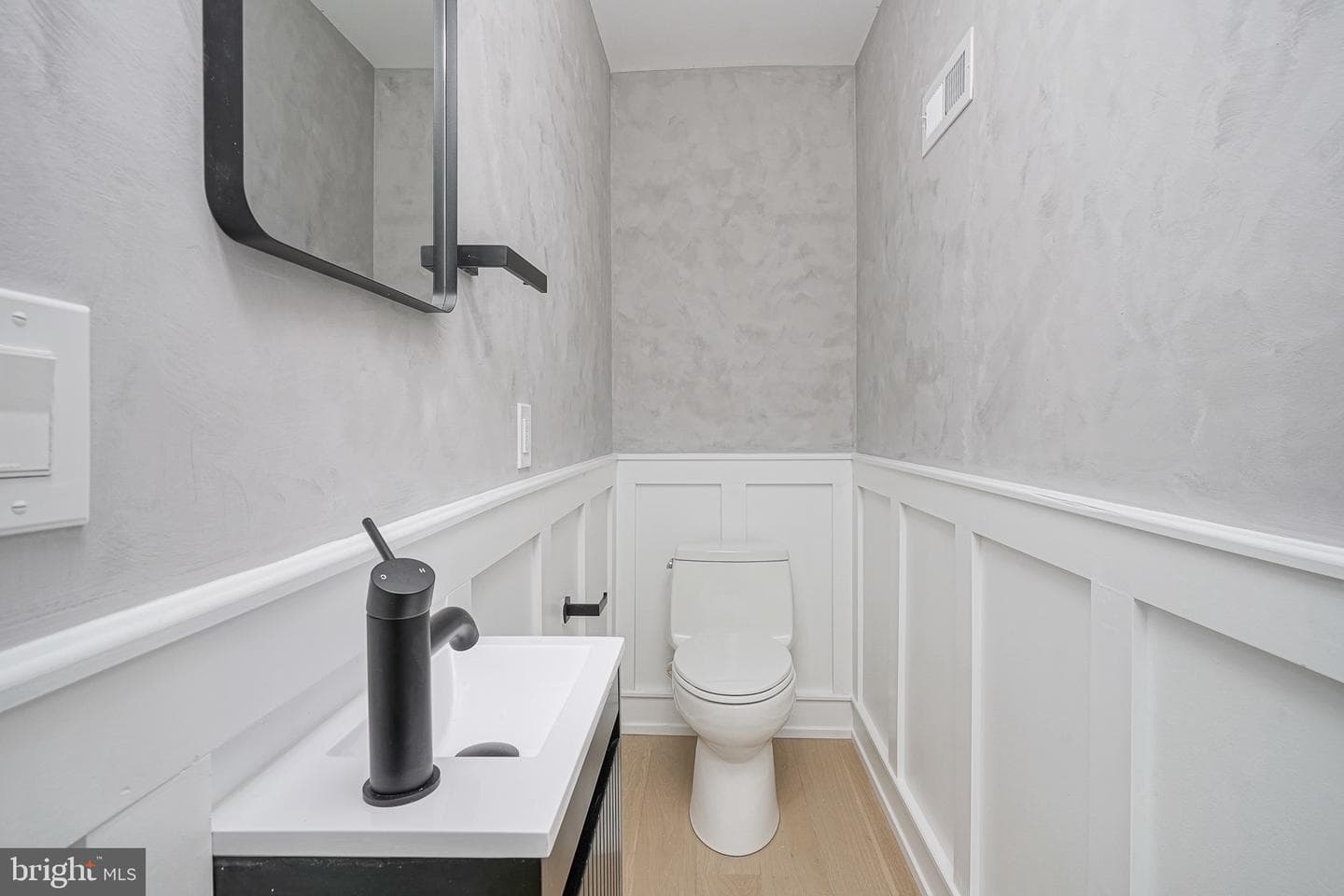 1328 E Berks Street #b3 photo 32