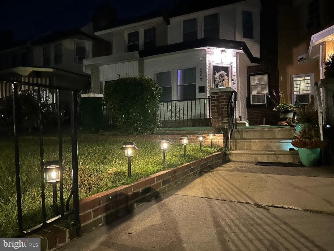 5223 Diamond Street, Philadelphia