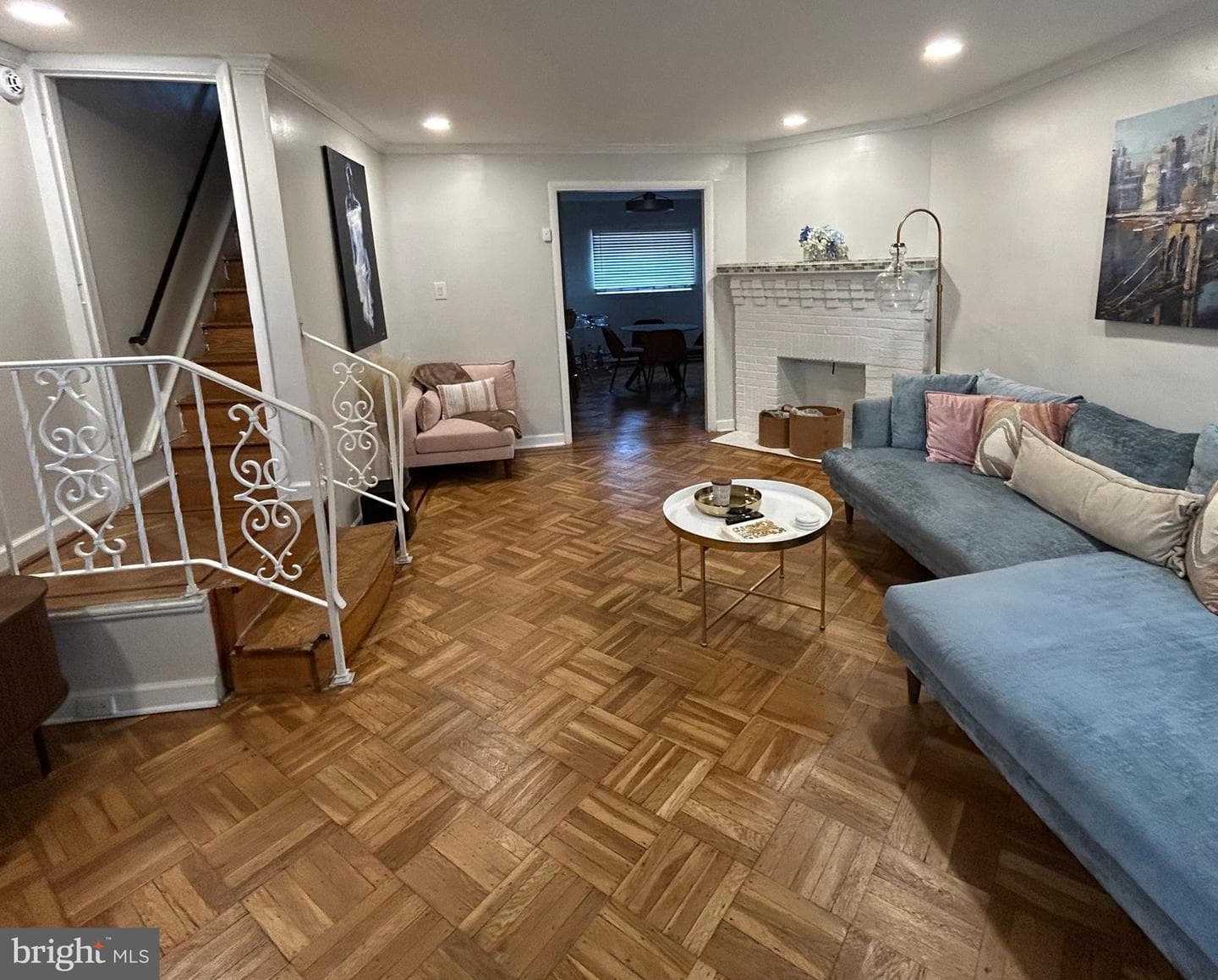 5223 Diamond Street photo 5