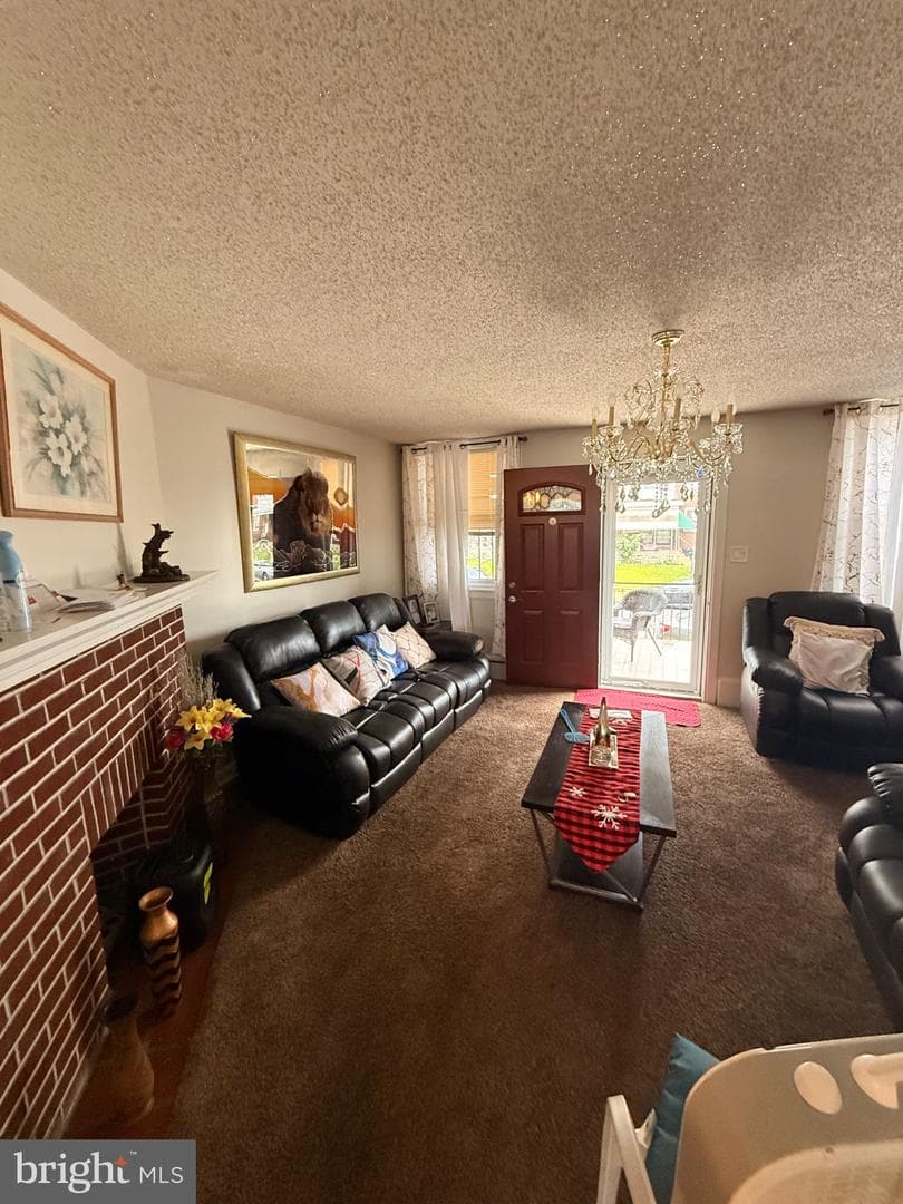 436 Robbins Street photo 17