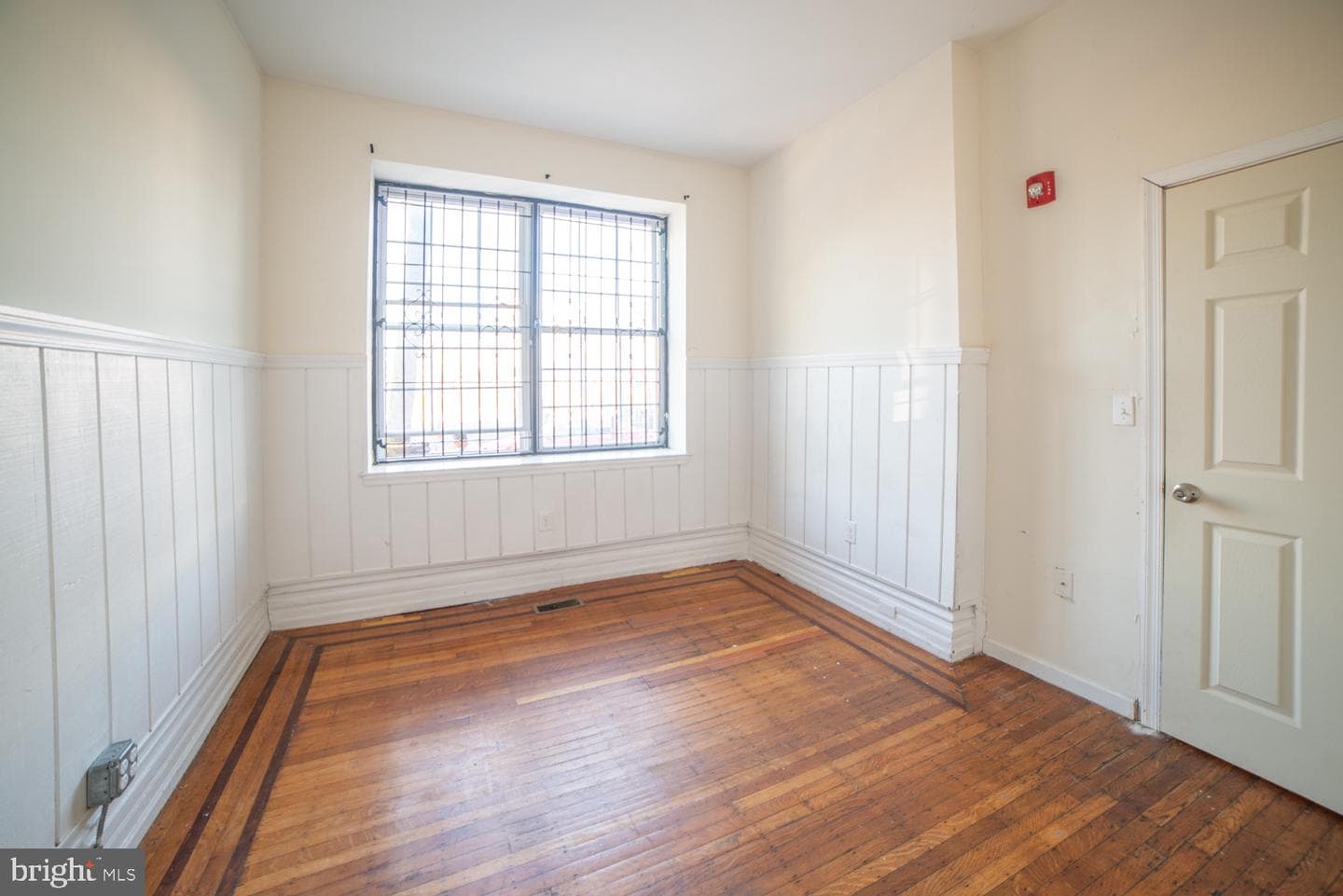1850 N 16th Street photo 7