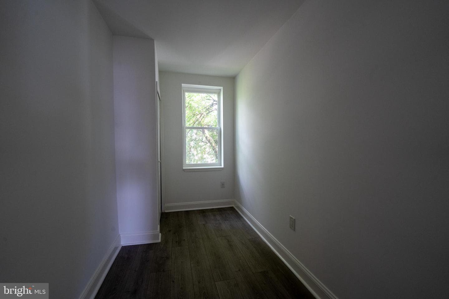 5333 Malcolm St photo 15