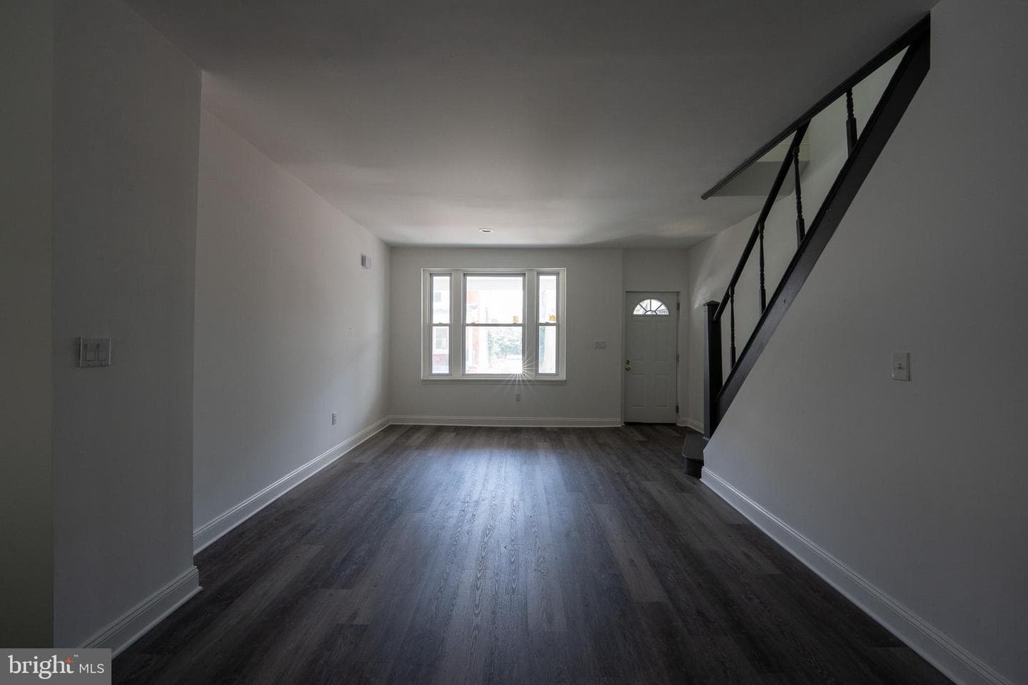 5333 Malcolm St photo 7
