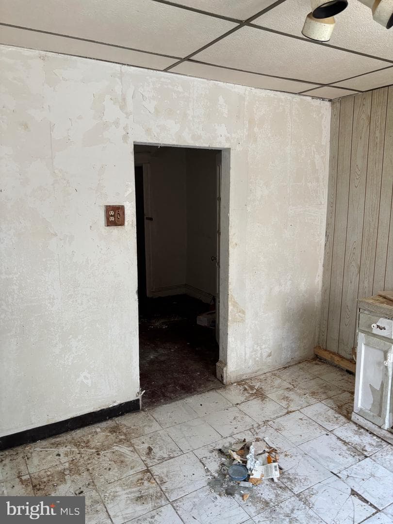 619 E Godfrey Avenue photo 25