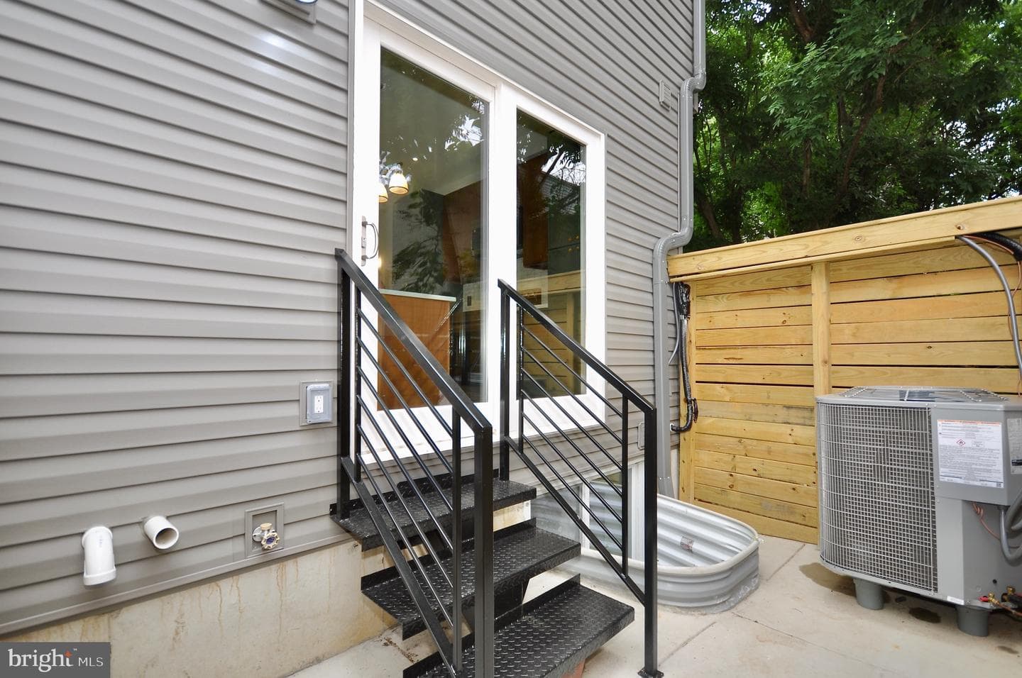 2043 N Orkney St photo 22