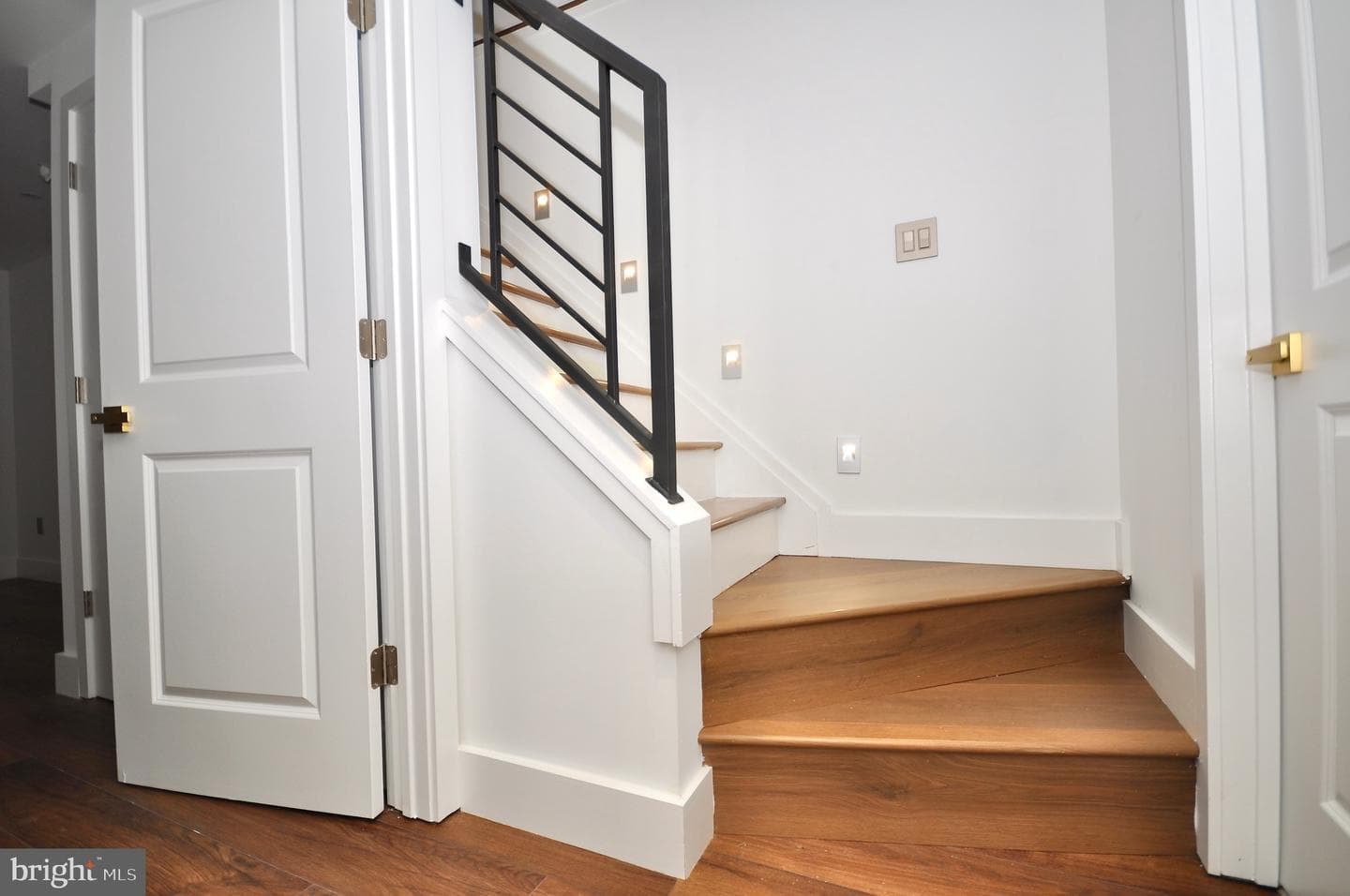 2043 N Orkney St photo 23