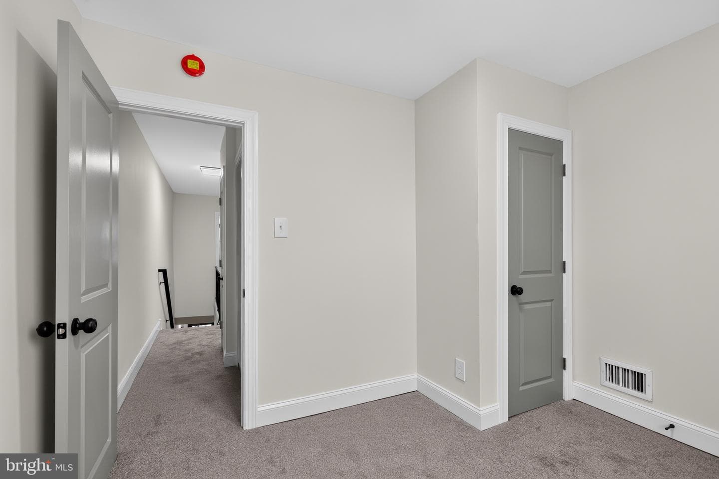 659 N 55th Street photo 27