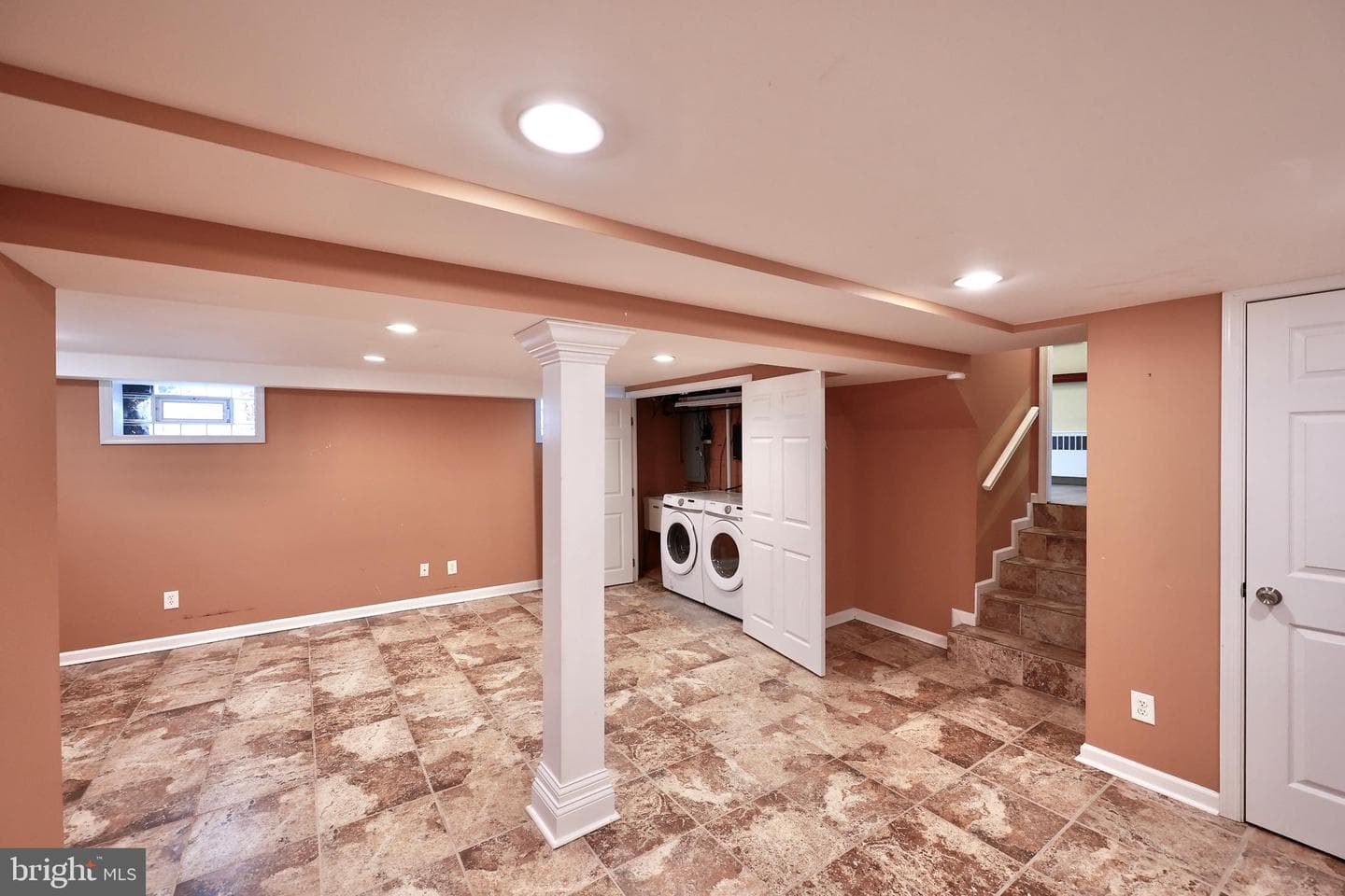 9947 Montour Street photo 39