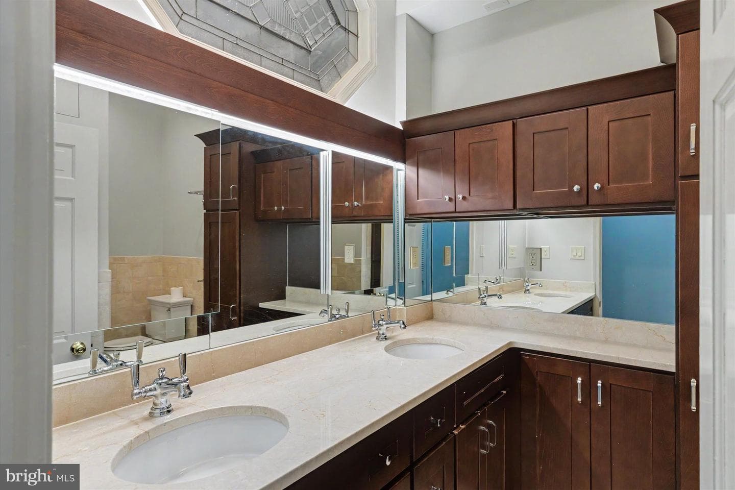 1806 Delancey Pl photo 30